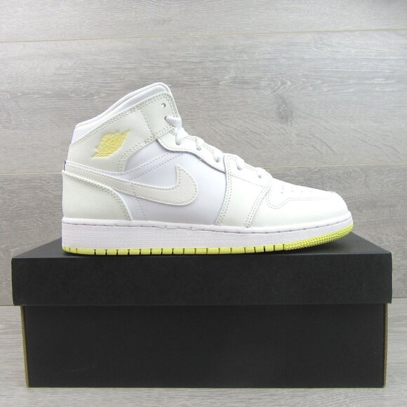 Air Jordan 1 Mid Sail White Sneakers GS Size 6.5Y / Womens Size 8 NEW - Picture 2 of 13